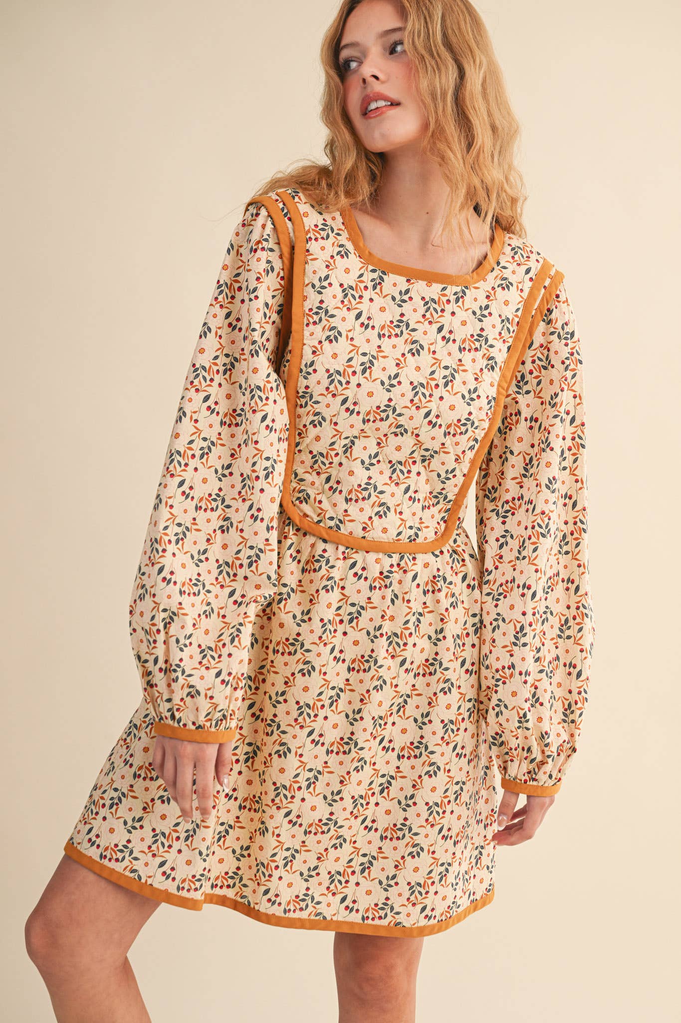 Quilted Floral Mini Dress – Puff Sleeve Open Back Detail