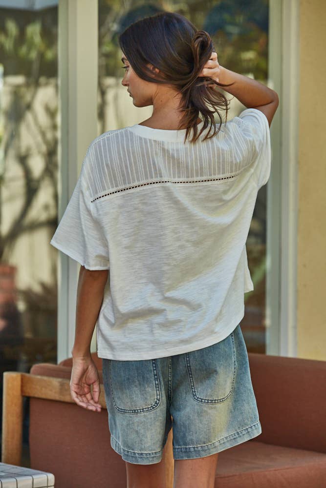Knit Cotton Crew Short Sleeve Top With Lace Detail