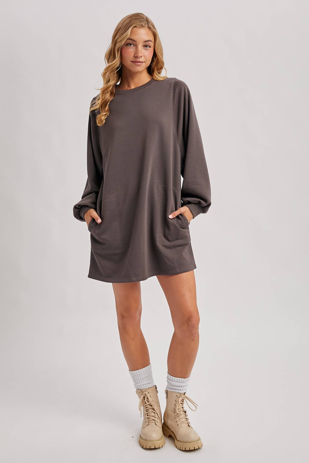 CREW NECK OVERSIZED SWEATSHIRT DRESS WITH POCKETS