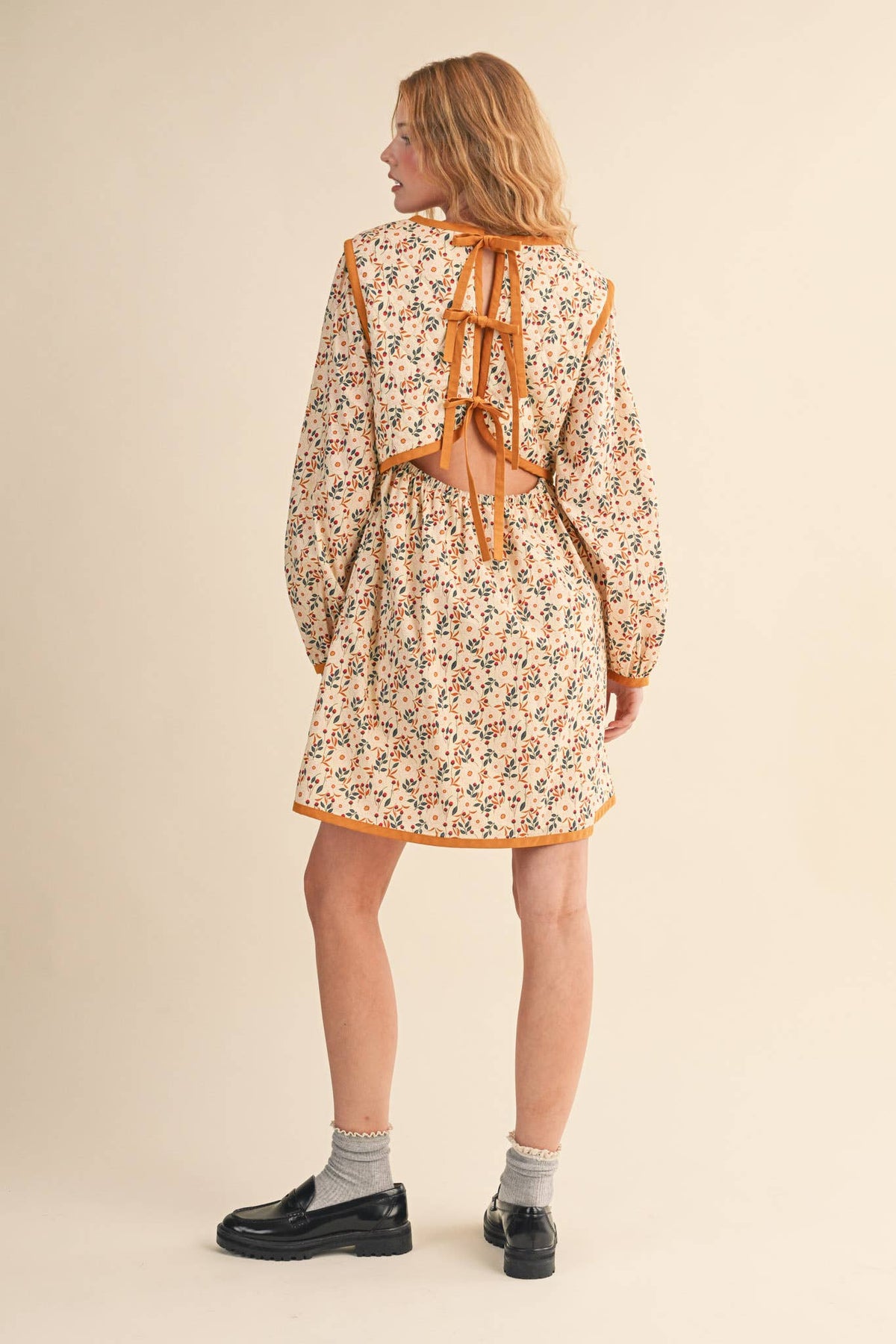Quilted Floral Mini Dress – Puff Sleeve Open Back Detail