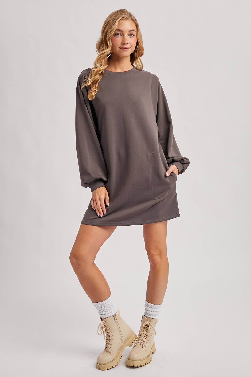 CREW NECK OVERSIZED SWEATSHIRT DRESS WITH POCKETS