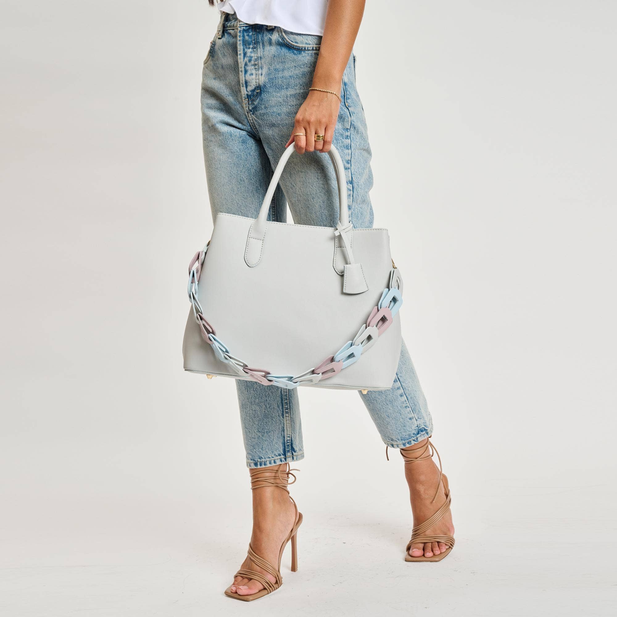 Regalina Satchel