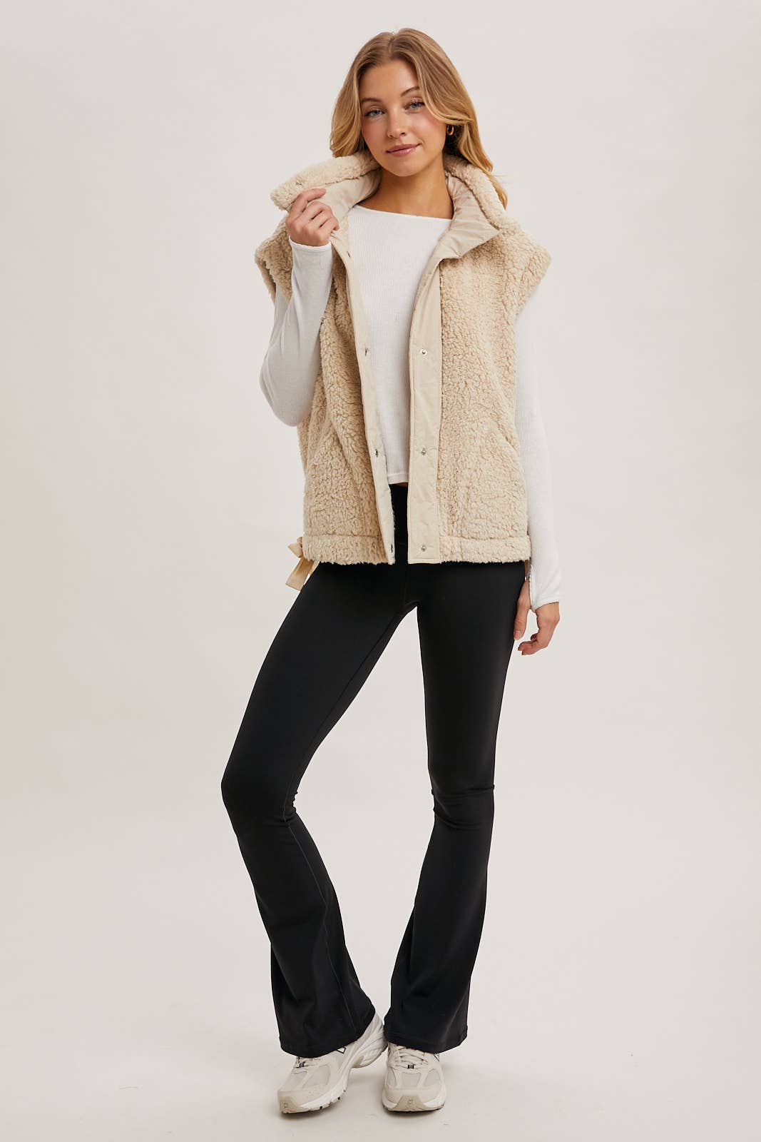 BUTTON DOWN MOCK NECK FLEECE SHERPA VEST