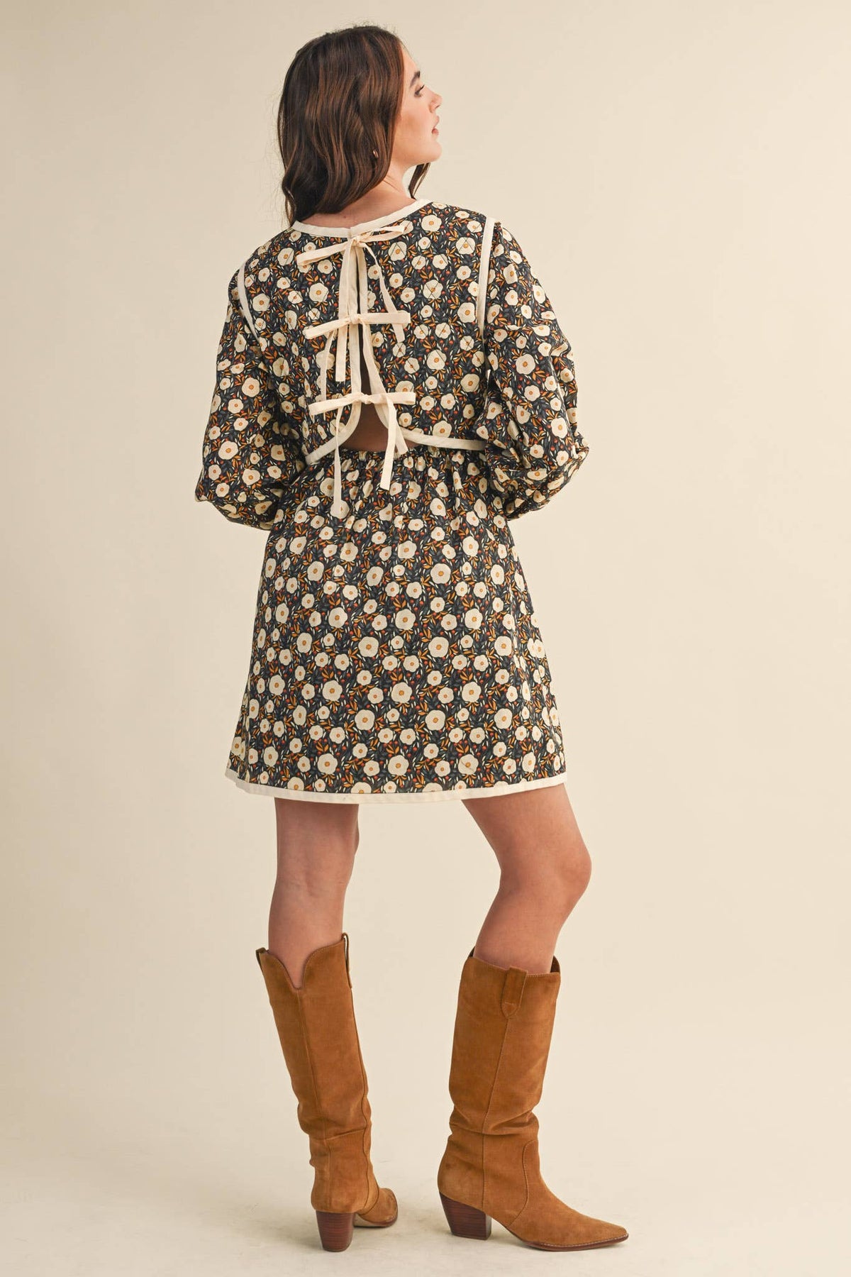 Quilted Floral Mini Dress – Puff Sleeve Open Back Detail