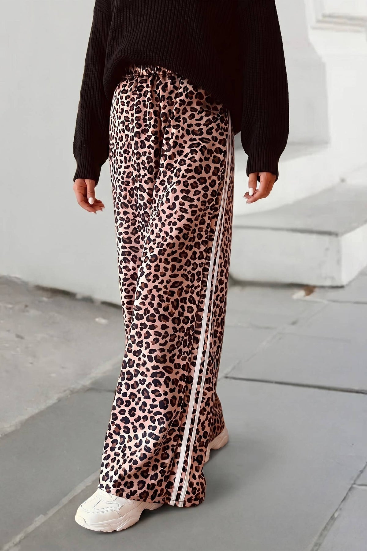 Leopard Print Wide Leg Pants