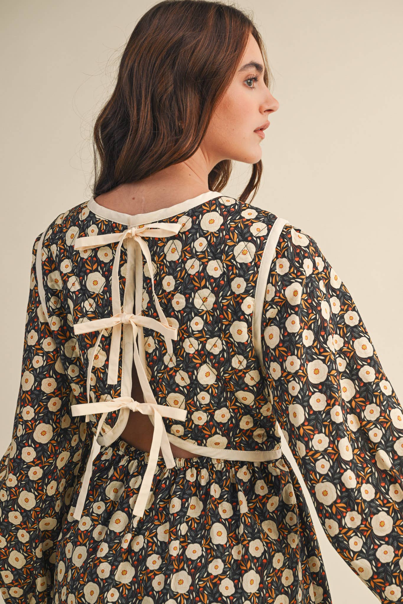 Quilted Floral Mini Dress – Puff Sleeve Open Back Detail